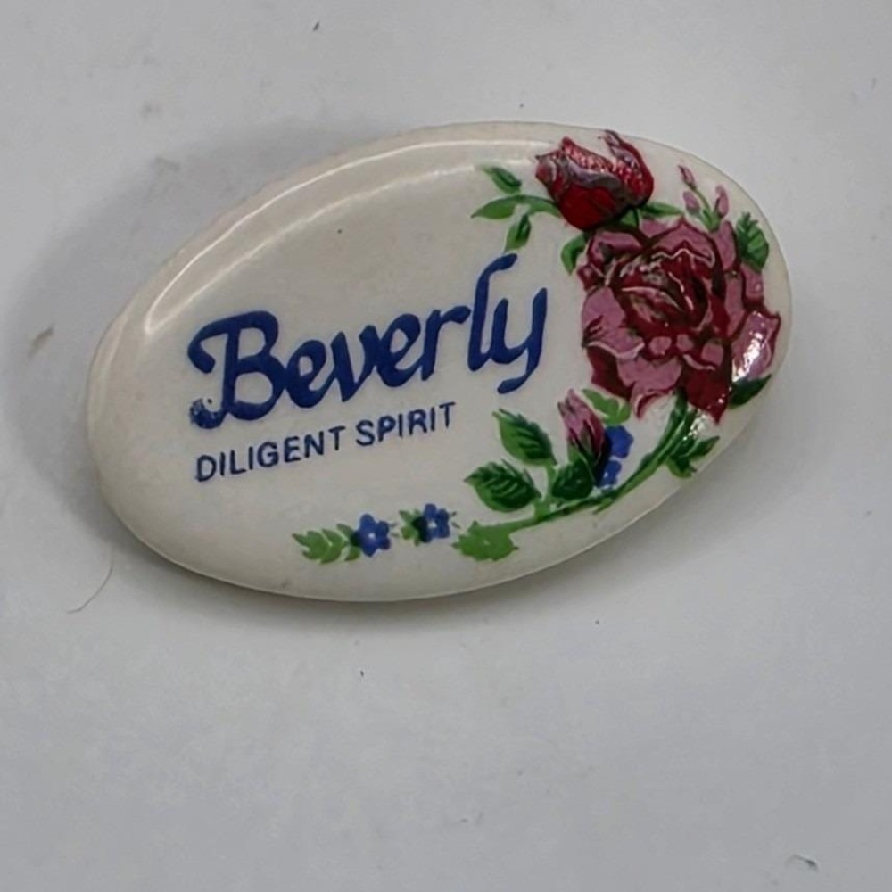 Vintage Beverly Diligent Spirit Ceramic Floral Rose Name Brooch Pin White Pink